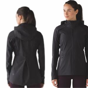 Lululemon - Sleet Sprinter Softshell Rain Jacket - Sz. 10 - Like New